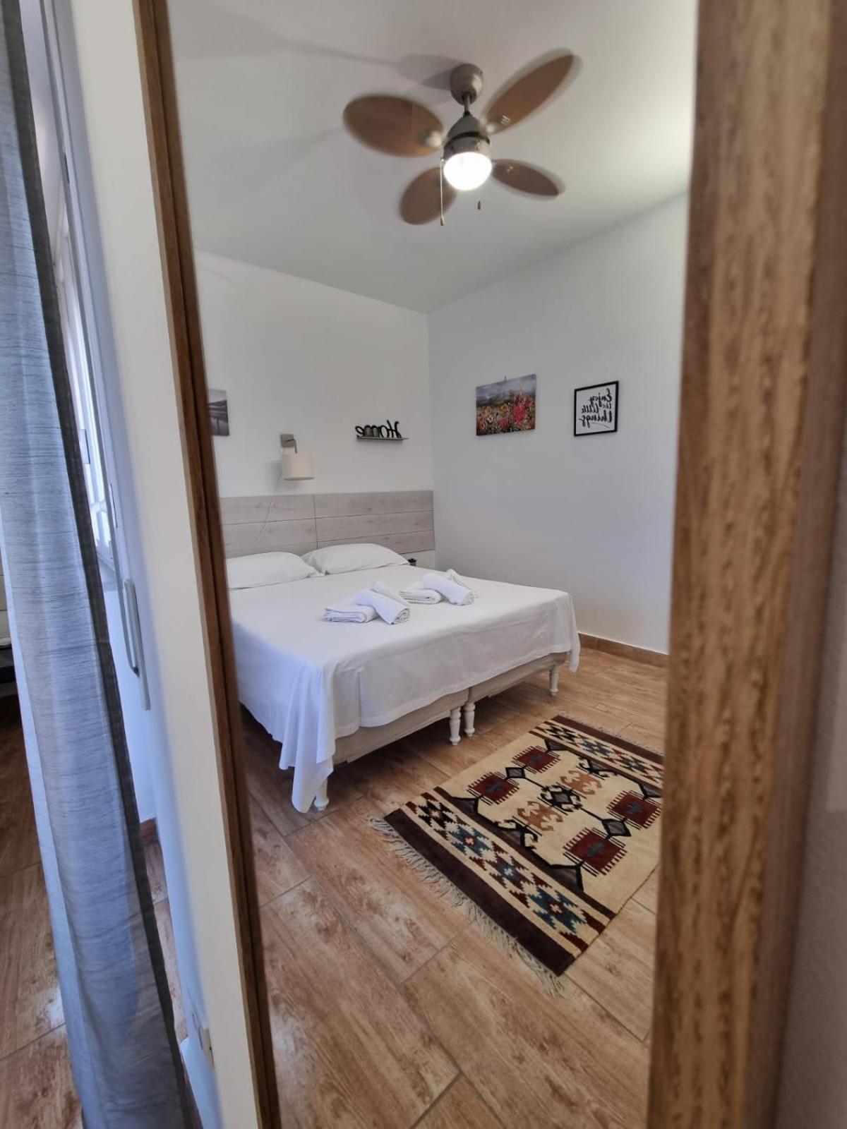 City House & Free Parking By Perry-Holiday Παλέρμο Εξωτερικό φωτογραφία